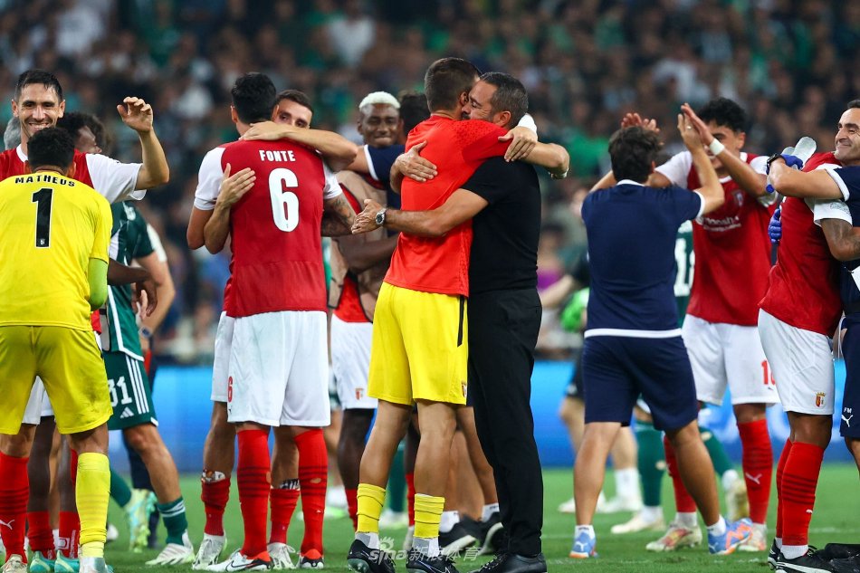 他的教练团 他的教练团