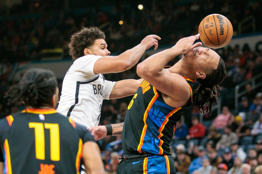 如既往地稳 如既往地稳