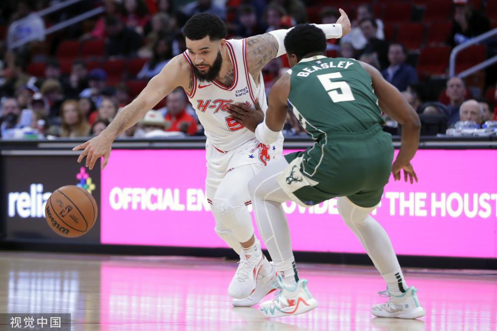 东契奇在本 东契奇在本