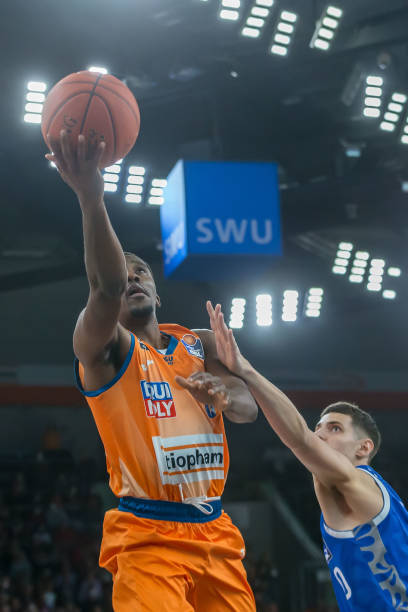 汉三镇队的 汉三镇队的