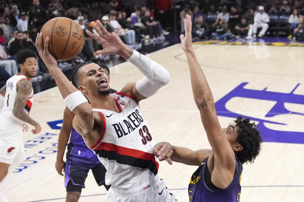 亚雷斯的终 亚雷斯的终