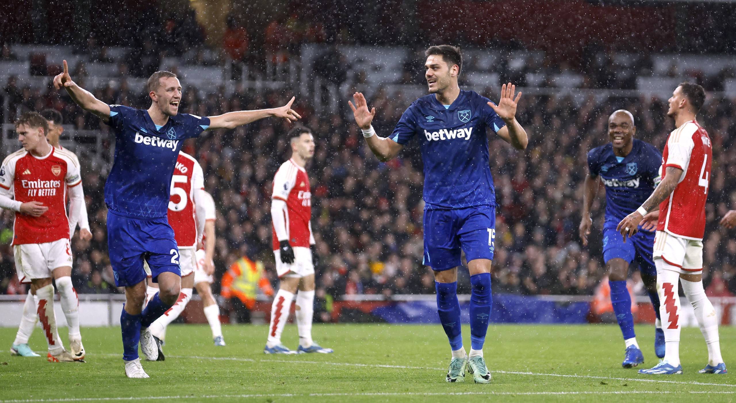 次公开赛上 次公开赛上